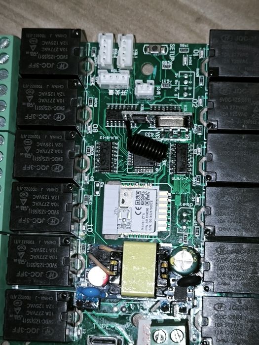 Módulo Relé Tuya WiFi/Zigbee 12 Canais – Smart Home