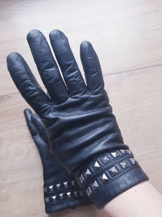 Skórzane ocieplane rękawiczki damskie marki Bata rozmiar XS/S/M