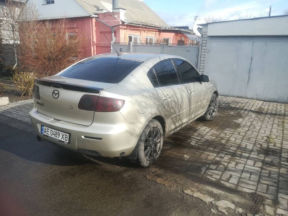 Продам мазду 3 центр Горветка