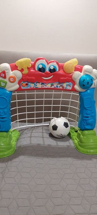 Інтерактивне футбольне поле baby Clementoni