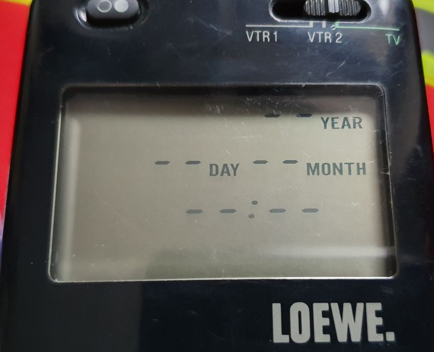 Oryginalny pilot LOEWE. UR65EC227 RCA VHS VTR TV jedyny w sprzedaży!