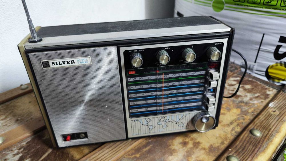 Vendo Radio SILVER Made in Japan