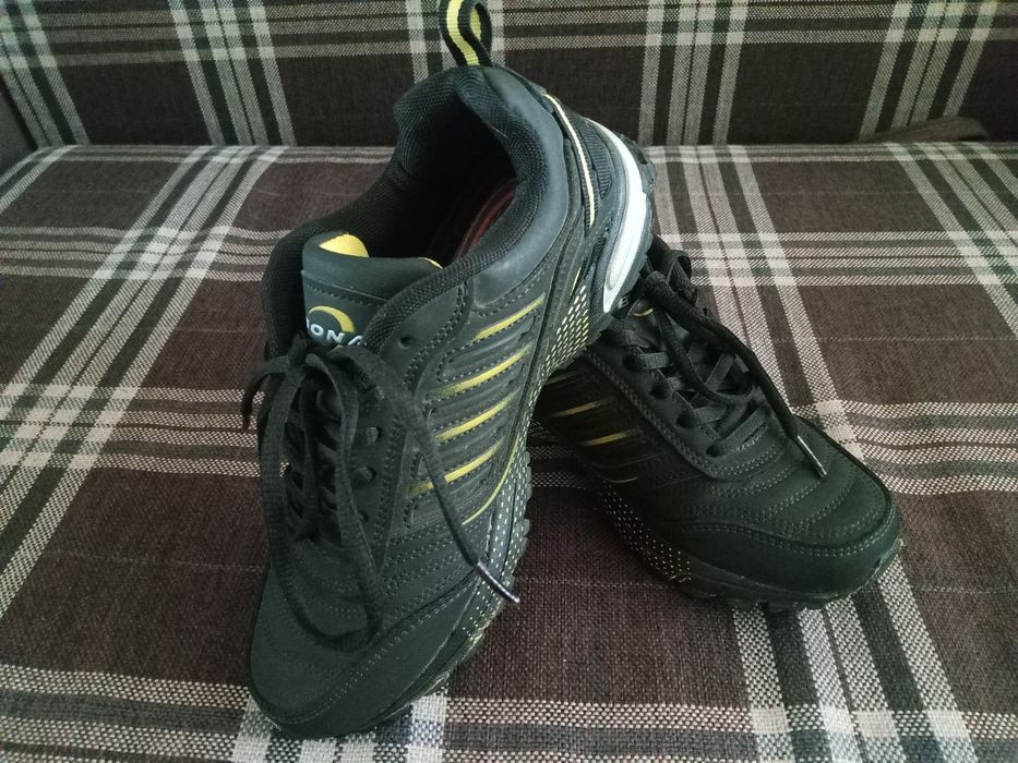 Кросівки жіночі Бона Bona 37розмір