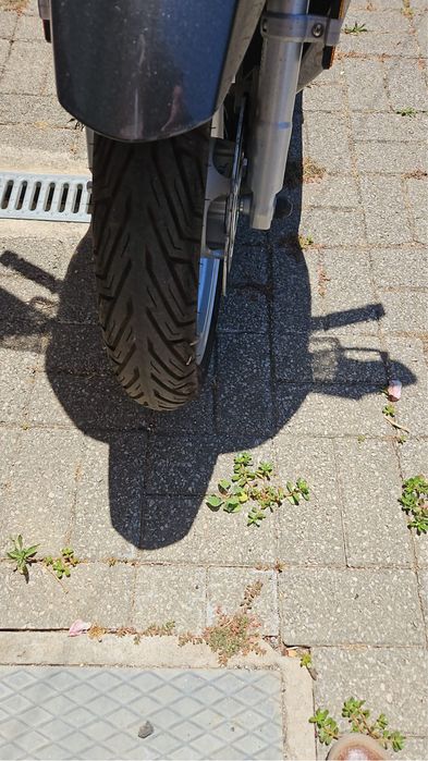 Honda SH125i + top case