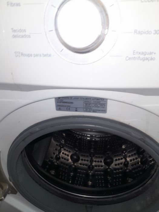 Maquina lavar roupa da LG de 7 kgs 170€