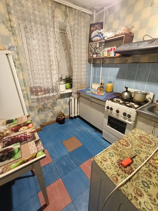 2 комнатная квартира Горишние Плавни