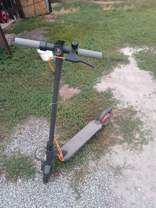 Електросамокат Xiaomi Mi Electric Scooter 4 Go. Б/в