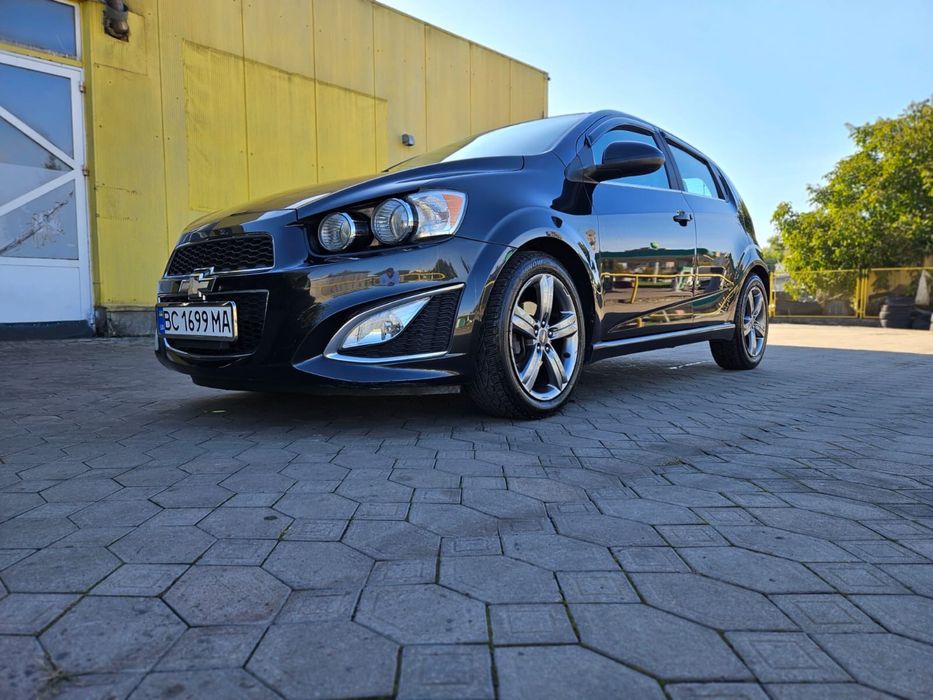 Авто в наявності