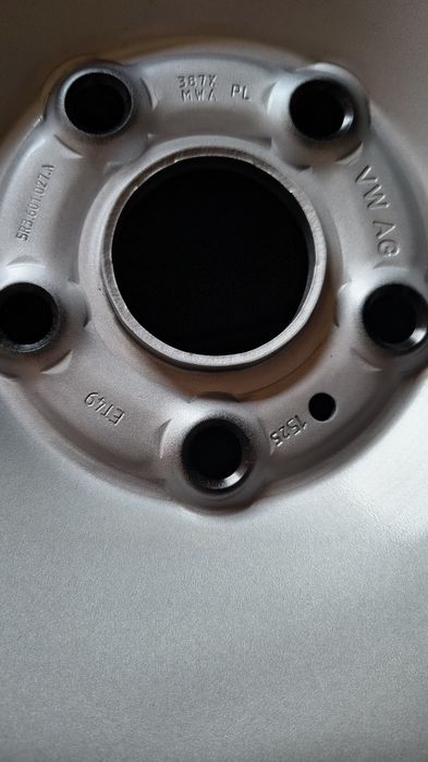 Felgi stalowe 17" VW,skoda,seat