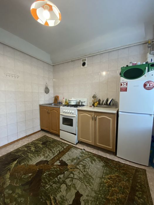Продам 2 х квартиру  бульвар Строителей