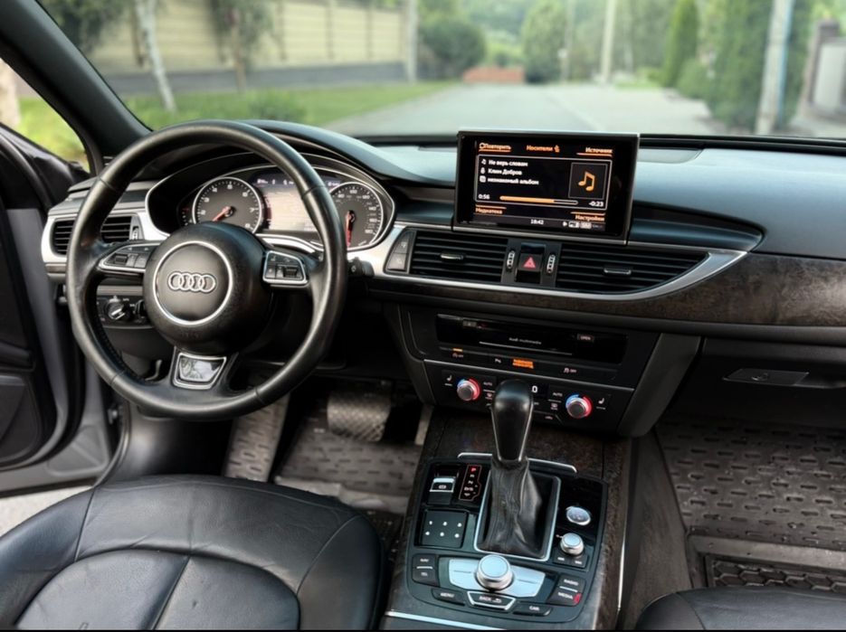 Audi A6 2.0 S-line
