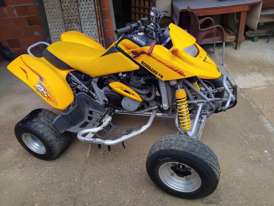 Bombardier ds650 vendo/troco