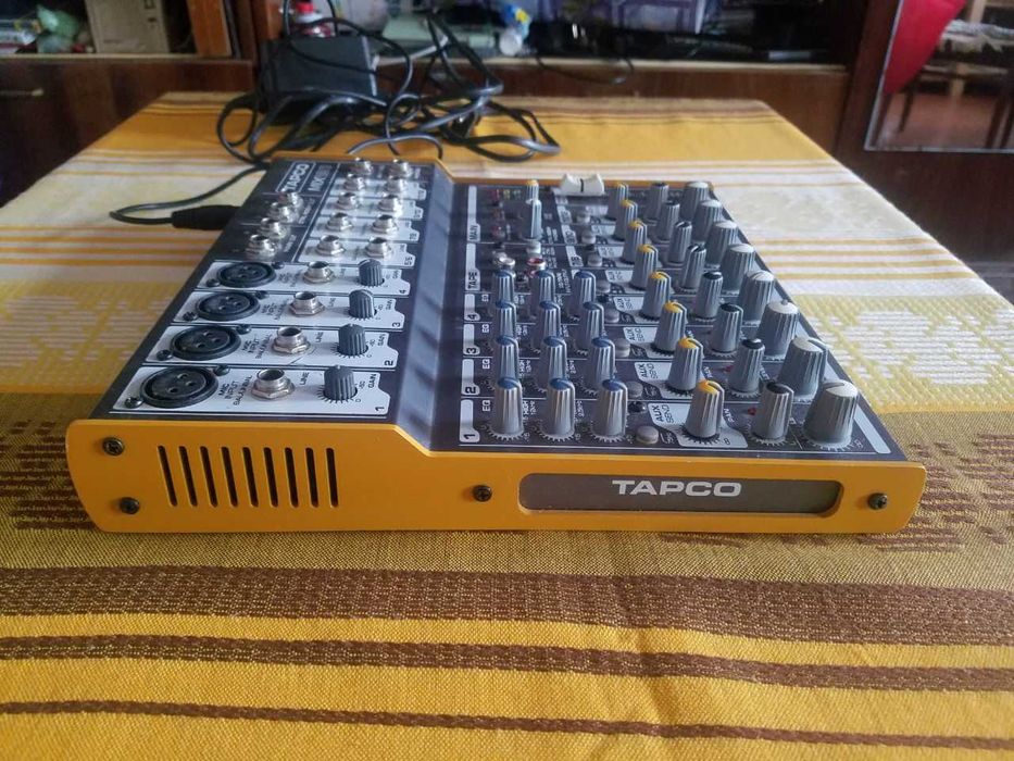 Мікшер Tapco Mix 120
