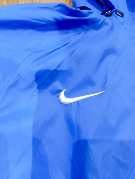 Chłopieca kurtka wiatrówka rozmiar L Nike