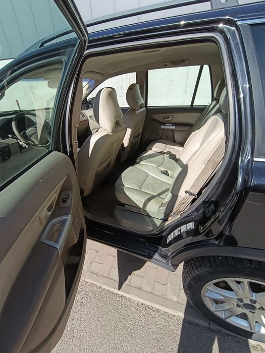Продам Volvo XC90