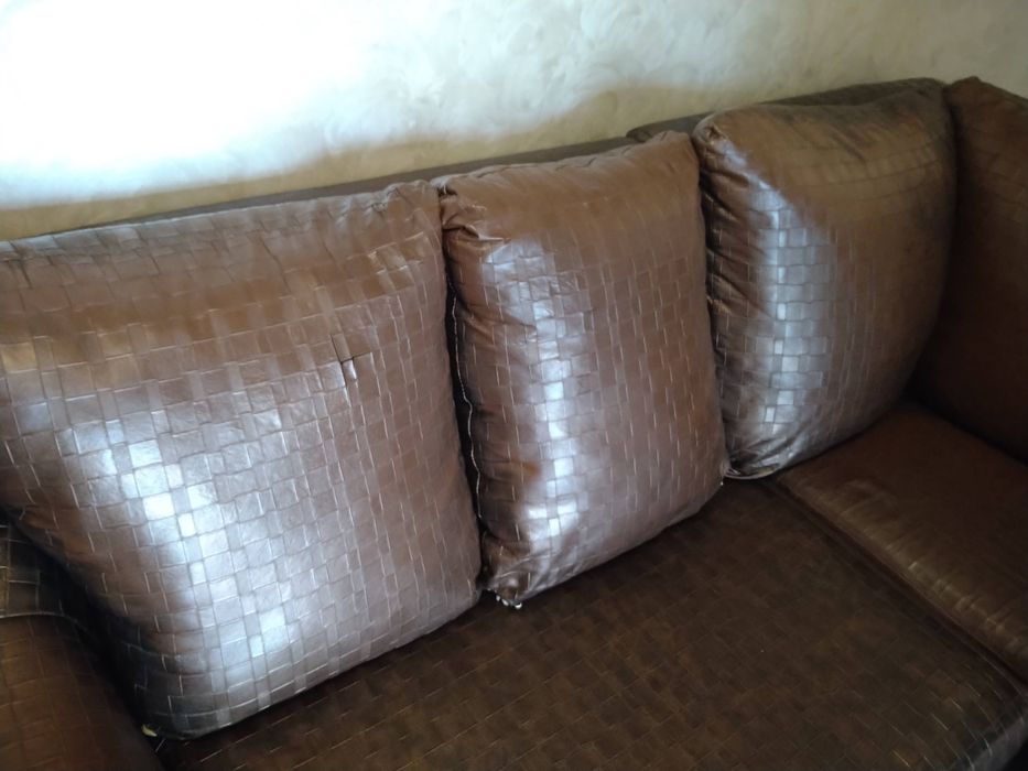 Продаю кутовий диван