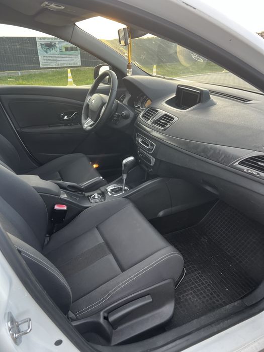 Продам Renault Megane III 2012 1.5 дизель АКПП