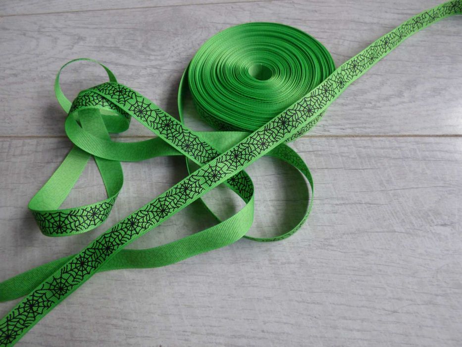 Wstążka rypsowa. Pajęczyna. Zielony Szerokość 16 mm 20 metrów
