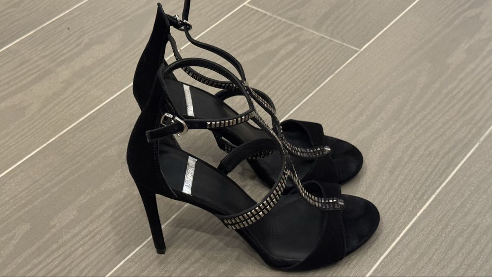 Туфлі Marciano чорні замшеві на шпильці, розмір 37