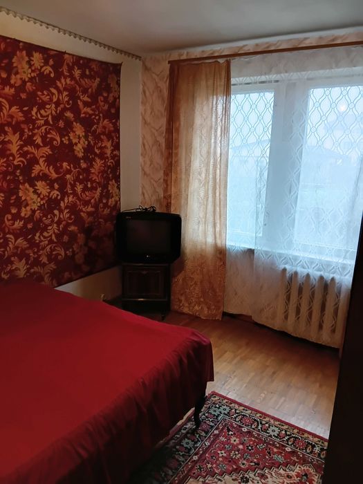 Оренда 2х кім Раково біля АТБ.Тільки дзвонити