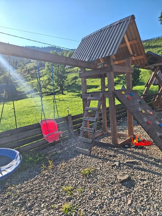 Маєток "У Ґазди"   поблизу о.Синевир