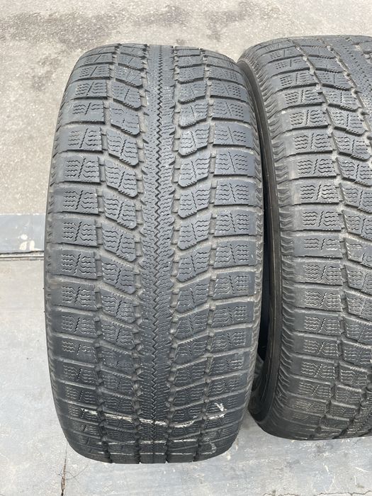 245/55/19 nitto sn3