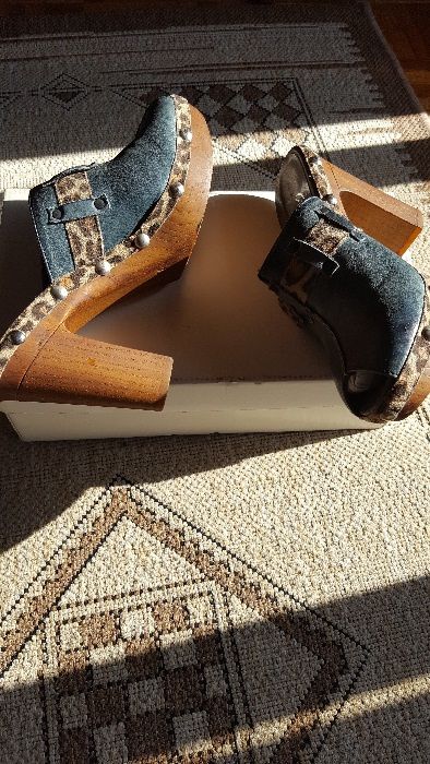 Mules em pele novas nº 36 novas