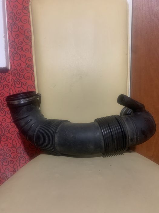 Патрубок корпуса воздушного фильтра Volkswagen Crafter 2.0 TDI