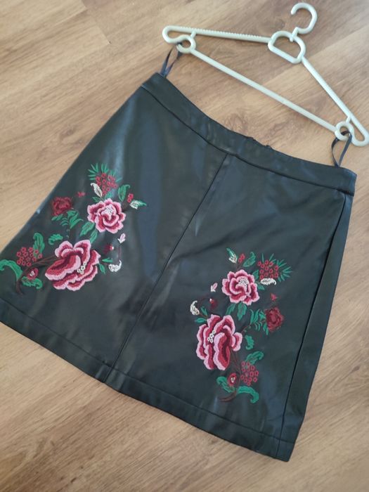 Spódnica Dorothy Perkins rozmiar M