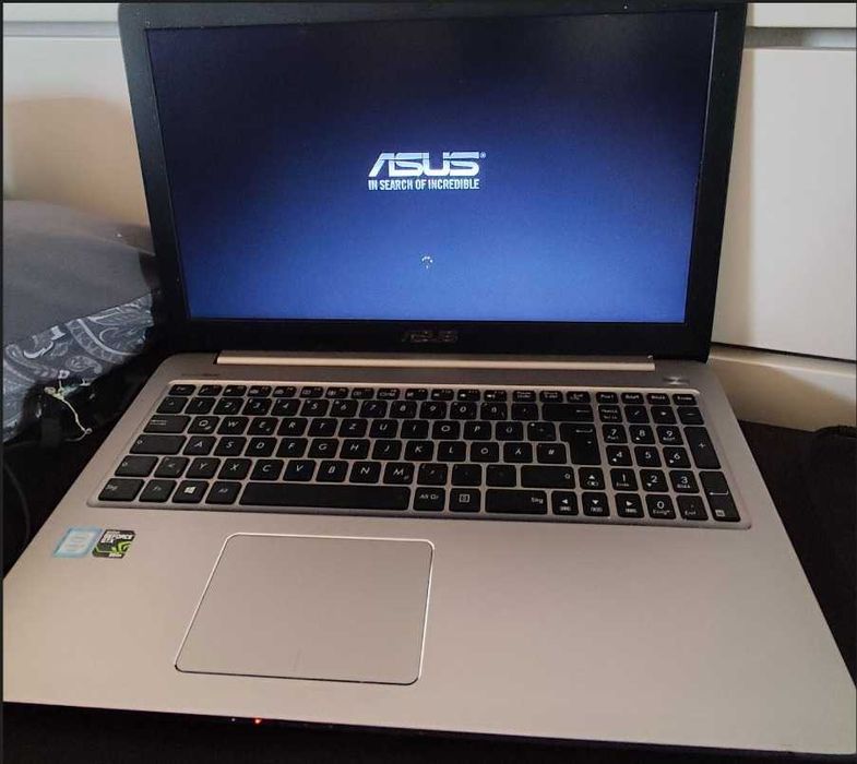Игровой ASUS 15.6 FullHD/Intel i5-6gr/NVIDIA GTX 950/8gb/SSD + HDD
