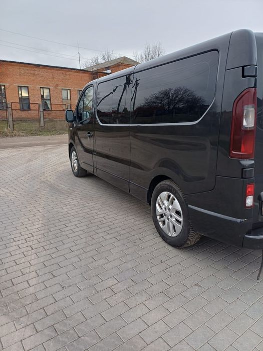 Продаю машину перший власник в Україні