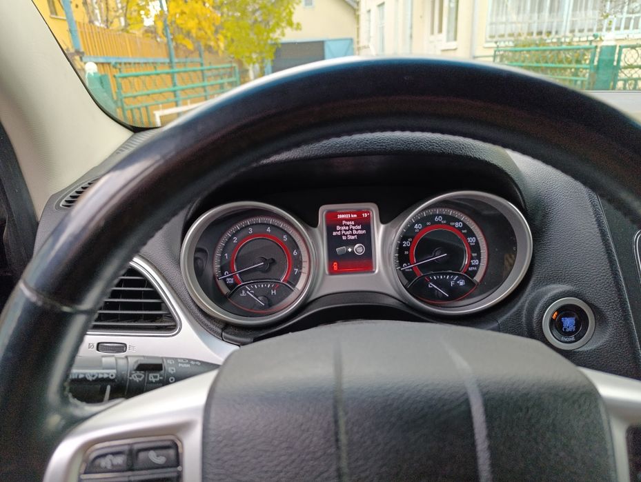 Продам Додж Джорні.