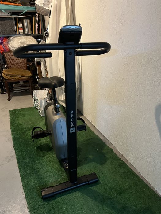 Bicicleta estatica ginasio