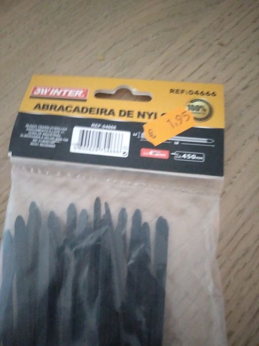 Braçadeiras compridas