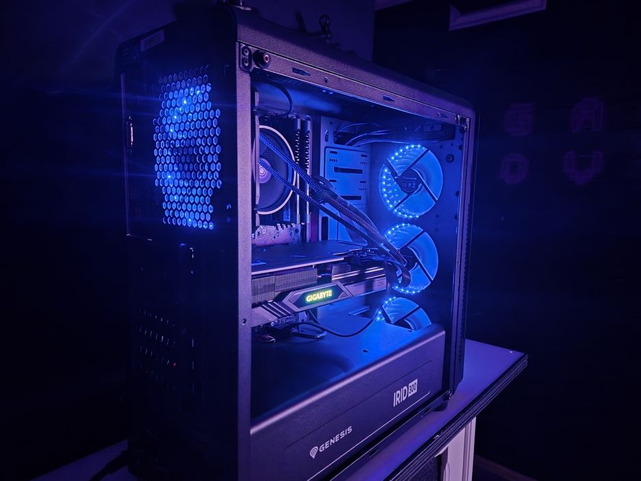 Komputer gamingowy / do Vr AMD Ryzen 5 5600 + Radeon RX 7800 XT