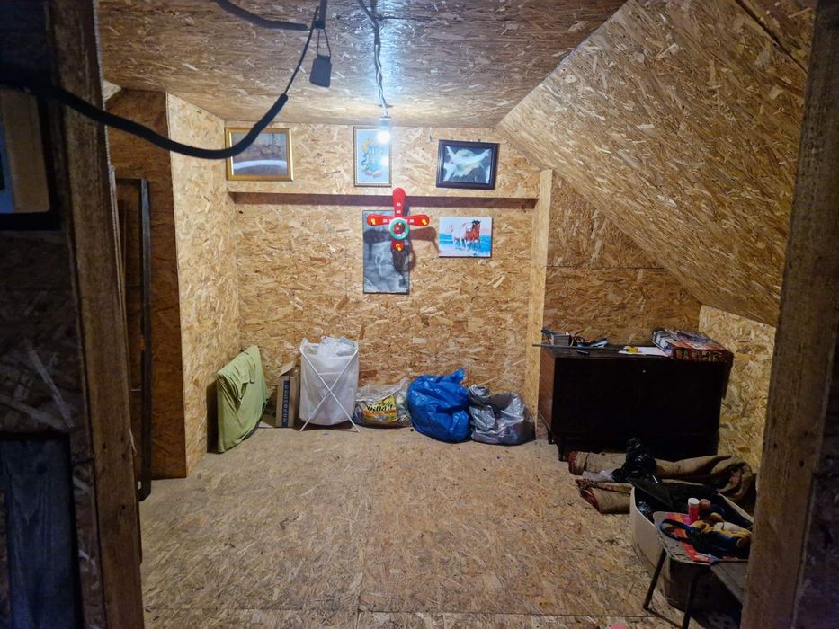 Продаю пол  дома Бондаренко ( ост ПМК)