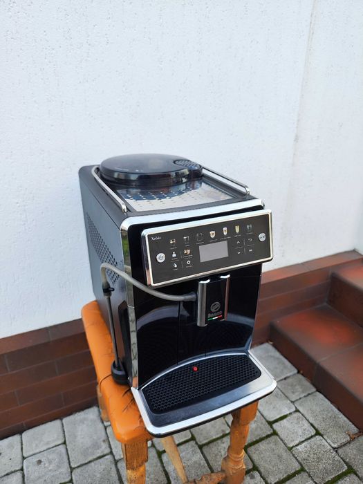Кавомашина кофемашина Saeco Xelsis SM7580