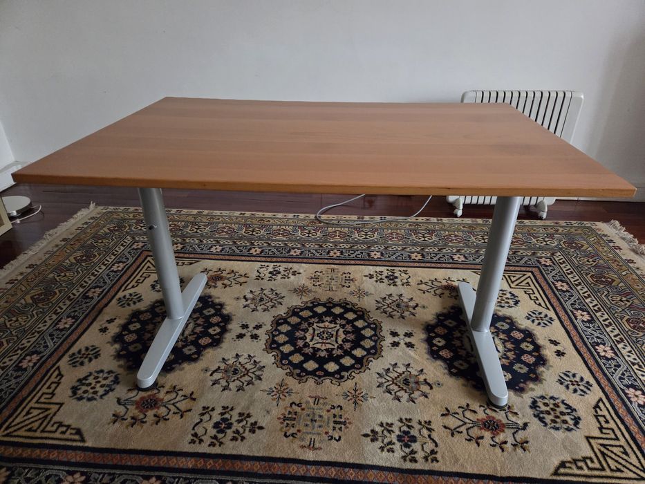 Secretária Ikea "Galant"