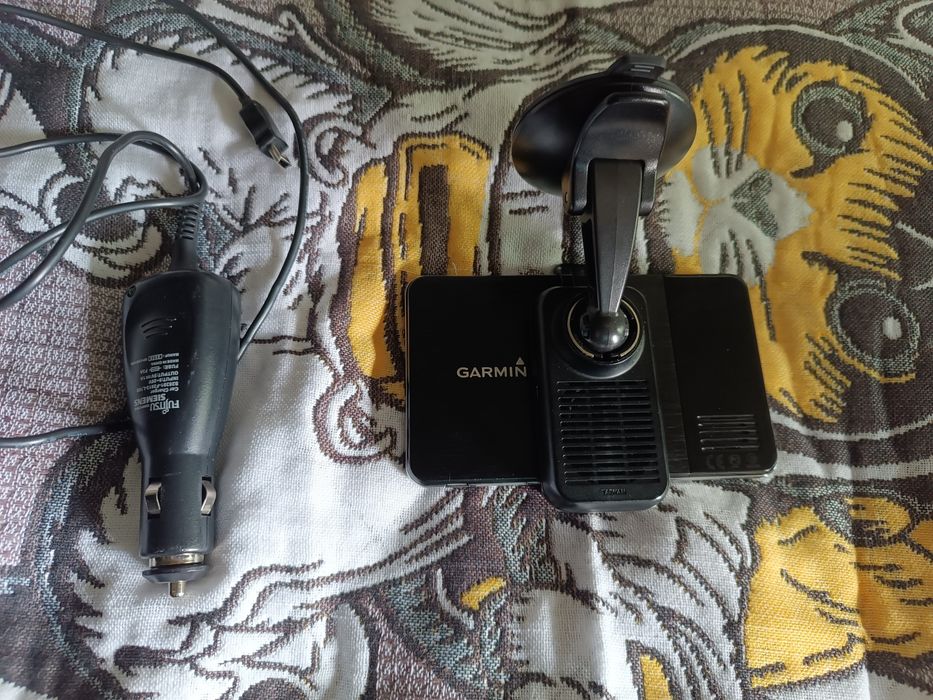 Навігатор Garmin nuvi 3790