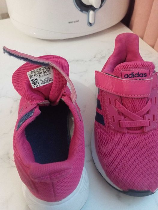 Adidas оригінал красовки