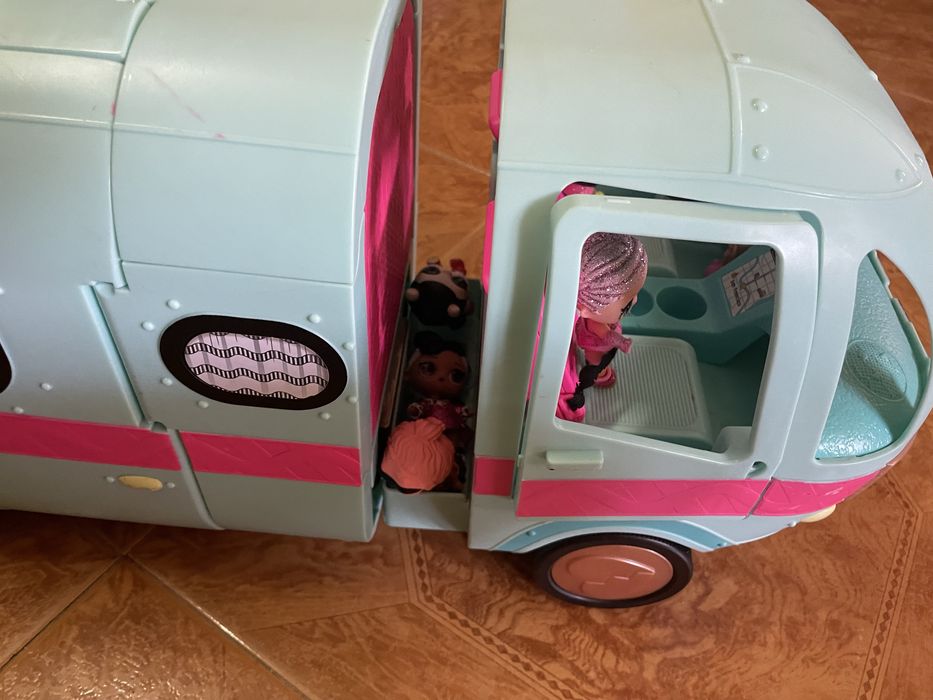 Autocaravana Lol com Bonecas