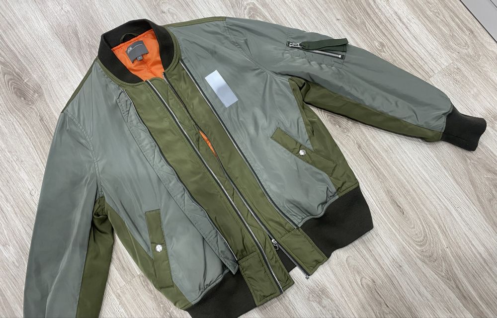 Zielona khaki kurtka bomberka flek Asos m-l Unisex