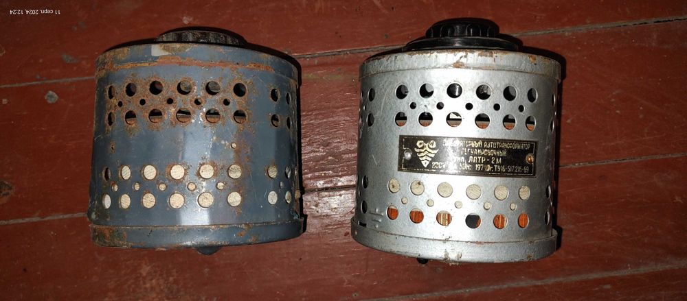 Лабораторний автотрансформатор ЛАТР-2М, СРСР, ціна за один.