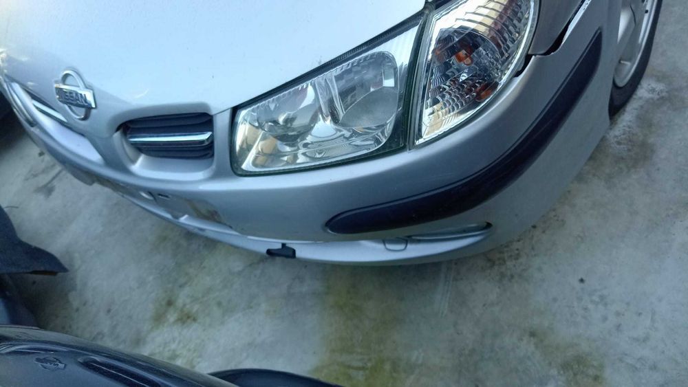 Farolins para Nissan Almera