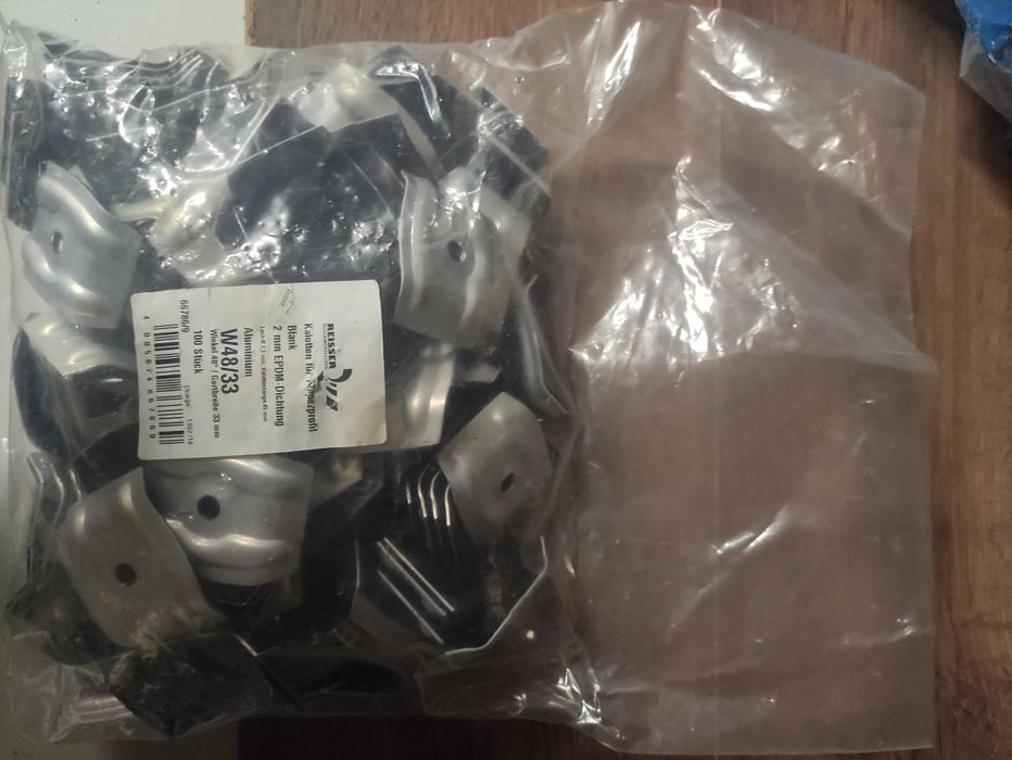 Sprzedam kalotki firmy Reisser