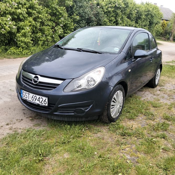 Opel corsa 1.0 klima sprawny łańcuch rozrządu mały przebieg 12lat właściciel