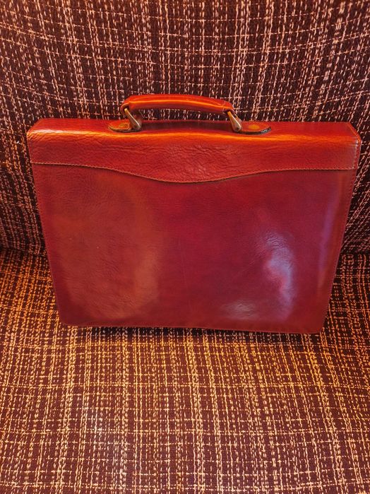 Pasta de trabalho em pele