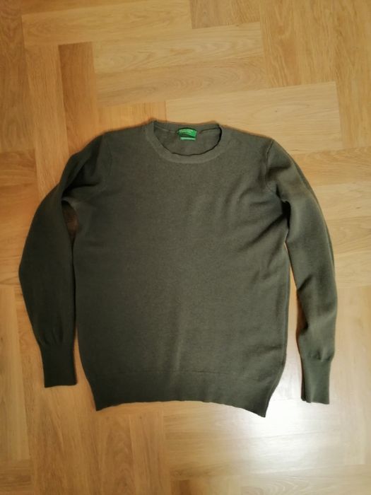 Sweter damski w rozmiarze M 38 100%wełna merino Benetton