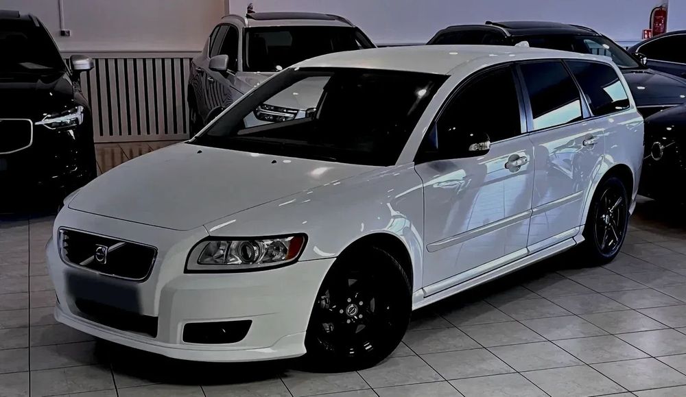 Volvo V50