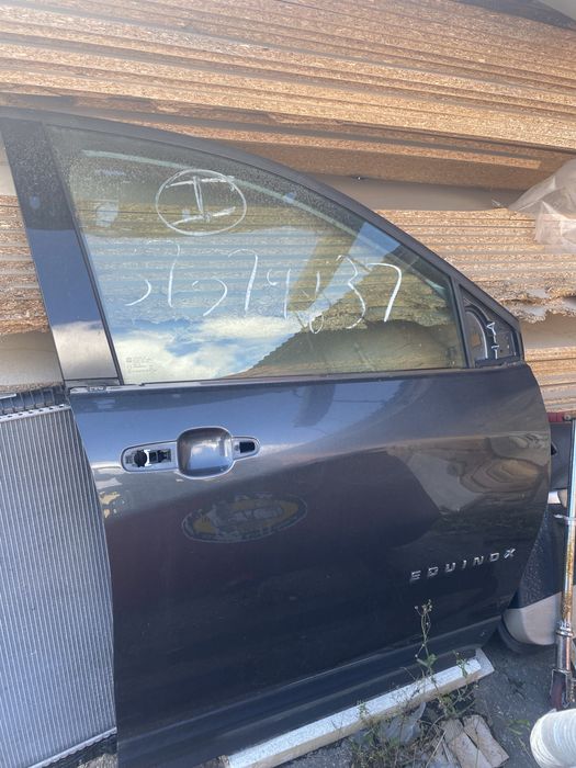 Двері передні, задні Chevrolet Equinox 2018